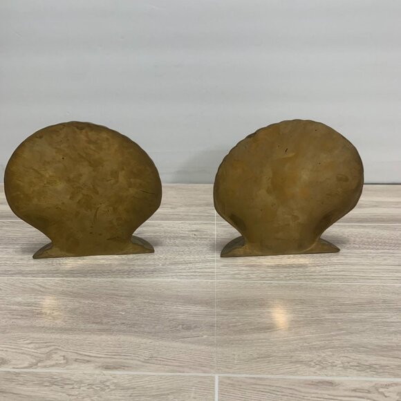 Vintage Brass Clam Shells Bookends Set MCM Nautical Decor - Picture 4 of 10